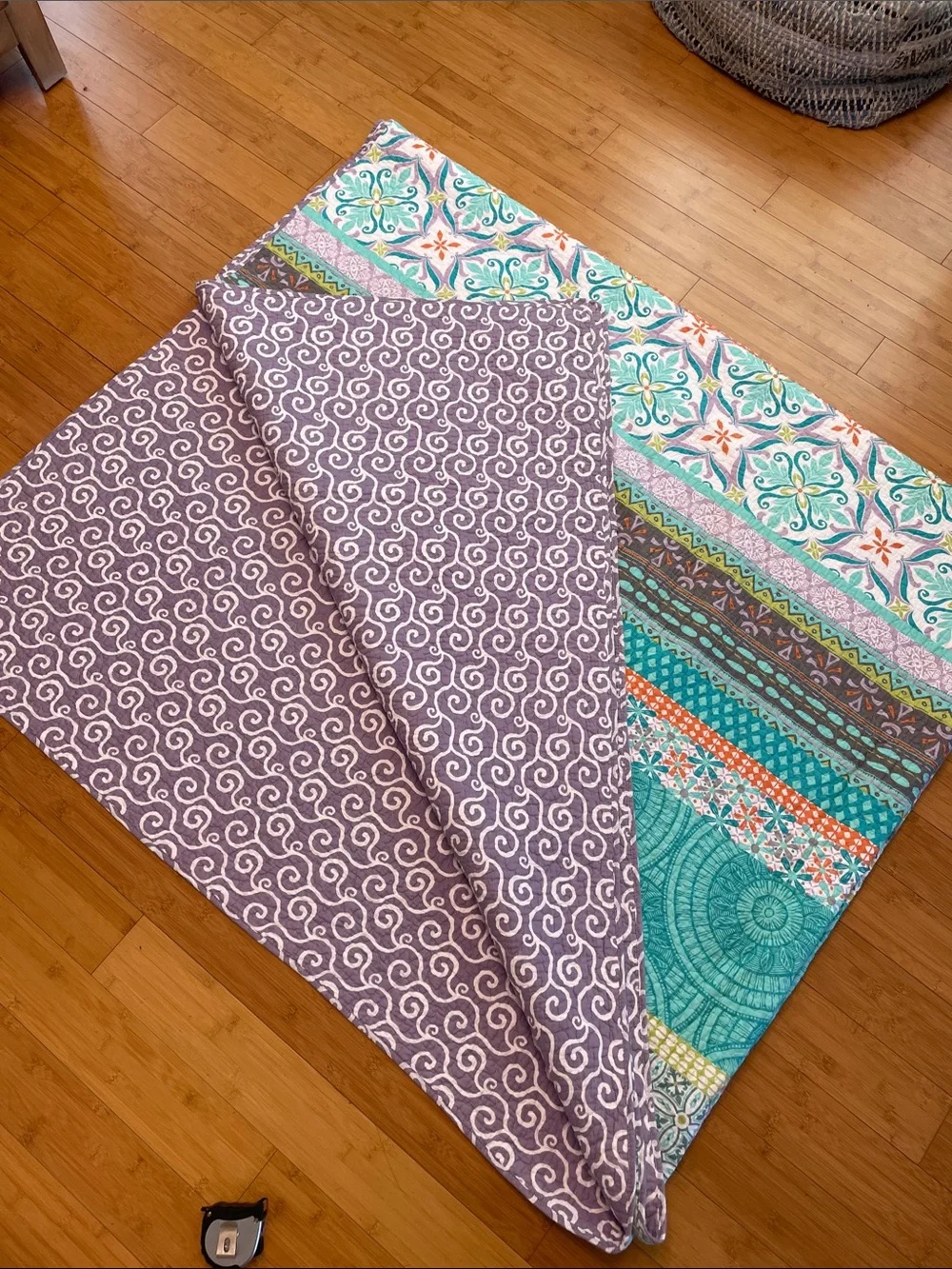 Soft Surroundings Pistachio Bedding Bright Coastal Queen Quilt Two Sham Standard